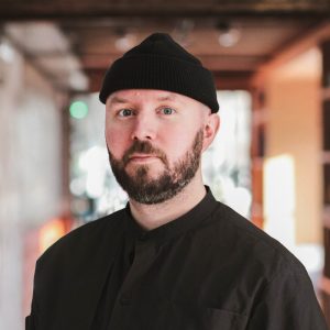 Simon is Creative Director in our London studio and leads The Body mission – exploring the potential of our bodies through holistic wellness and self-expression, performance sportand bodyhacking.