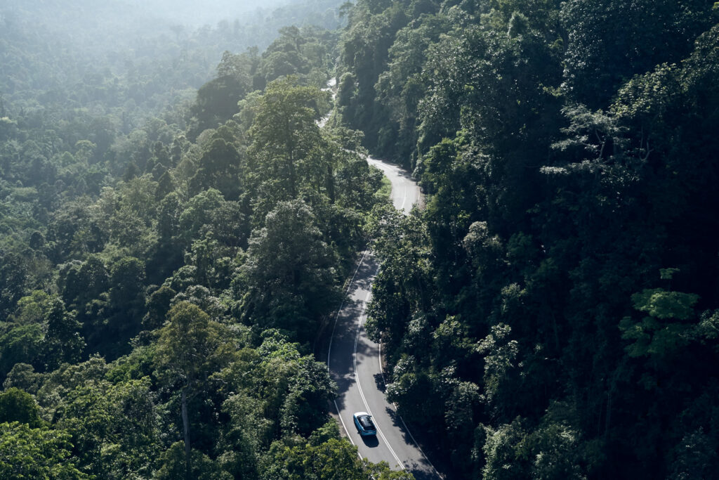 Photograph of NIO ES8, directed by forpeople, image by David Daub