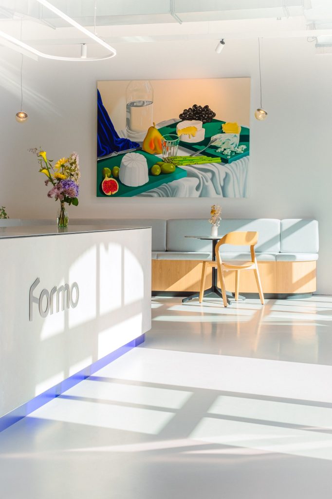 Photograph of Formo's HQ coffee bar. Design by forpeople, photograph by Marvin Schweinheer.