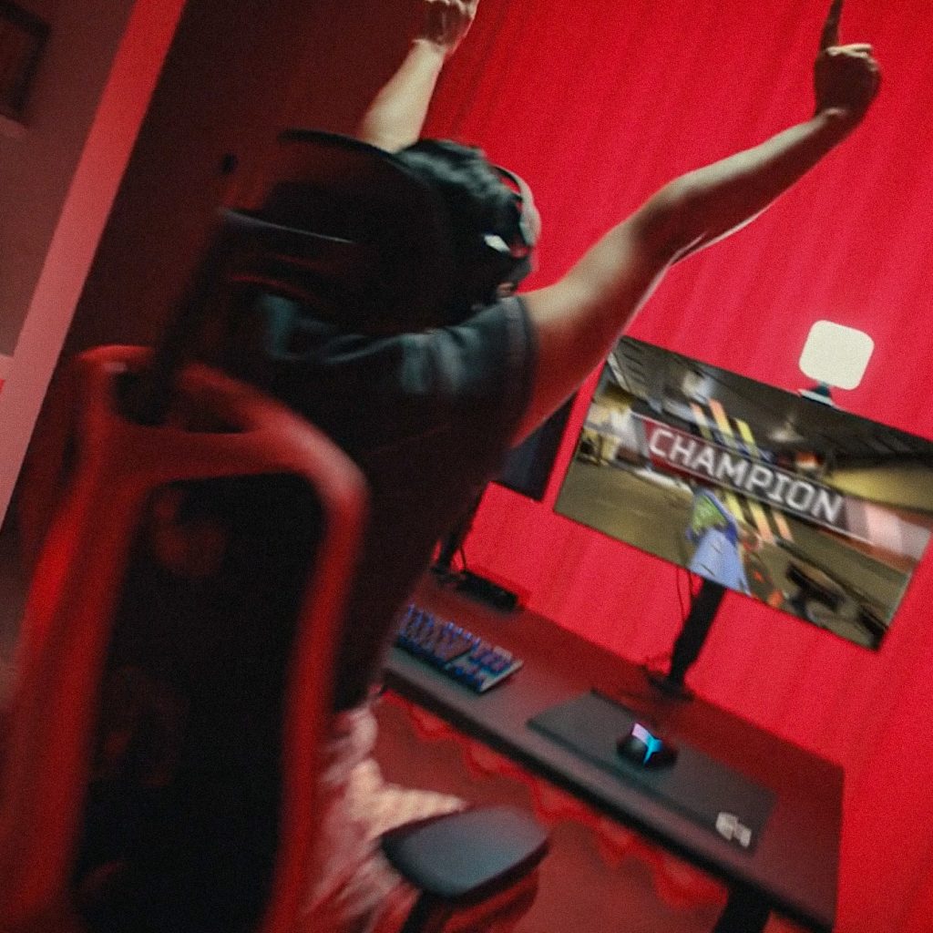 A still from a film that forpeople made with Oldie for Logitech and Herman Miller