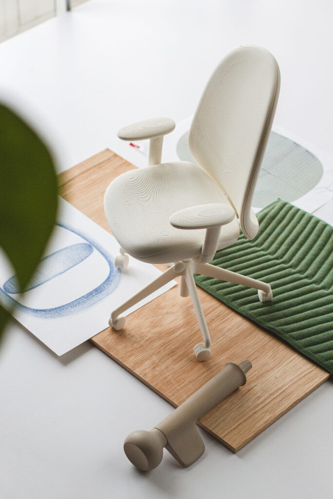 Photograph of Teknion's Tone chair, designed by forpeople.